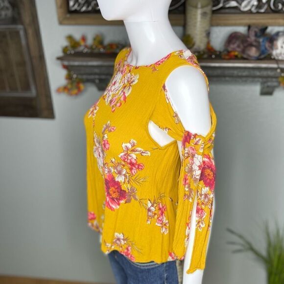 Bebop Yellow Cold Shoulder Blouse Top - Picture 4 of 12